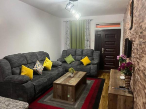 City Heart's Cozy Urban Haven